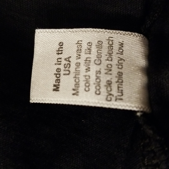 💕MICHAEL STARS💕 West Coast Graphic Tee V-Neck Medium - Picture 7 of 7